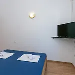 6677b Lägenhet *