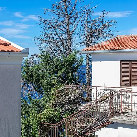 Apartament 6677b